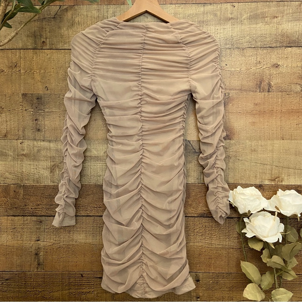 REVOLVE ⭐️NWT Michael Costello Ruched Long Sleeve Mini Dress - Picture 8 of 10